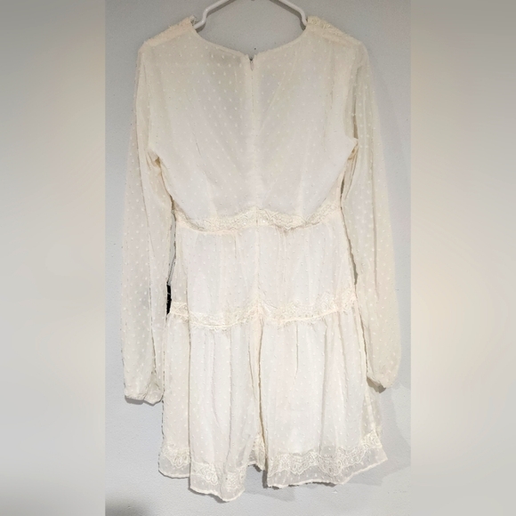NWT Lulus | White Swiss Dot Long Sleeve Dress | Size Small - Picture 7 of 9